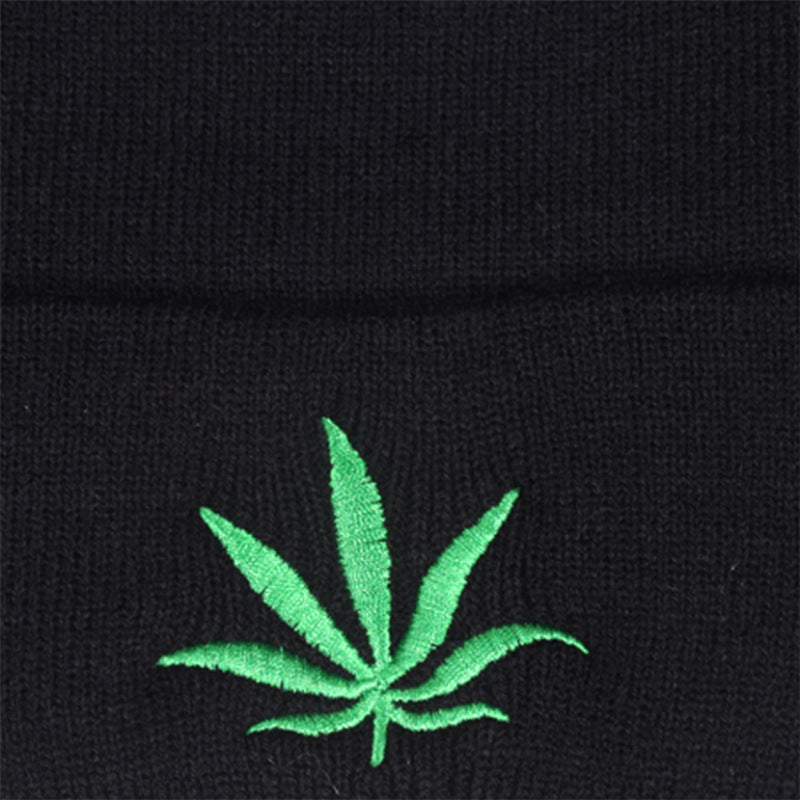 Wholesale Autumn and winter woolen hat hip-hop street dance hat warm and windproof